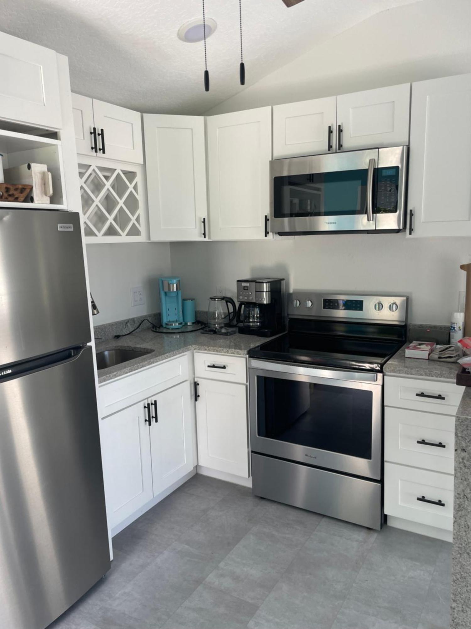 Perfect Getaway-Lovely Cottage House- Near Beaches Nokomis Extérieur photo