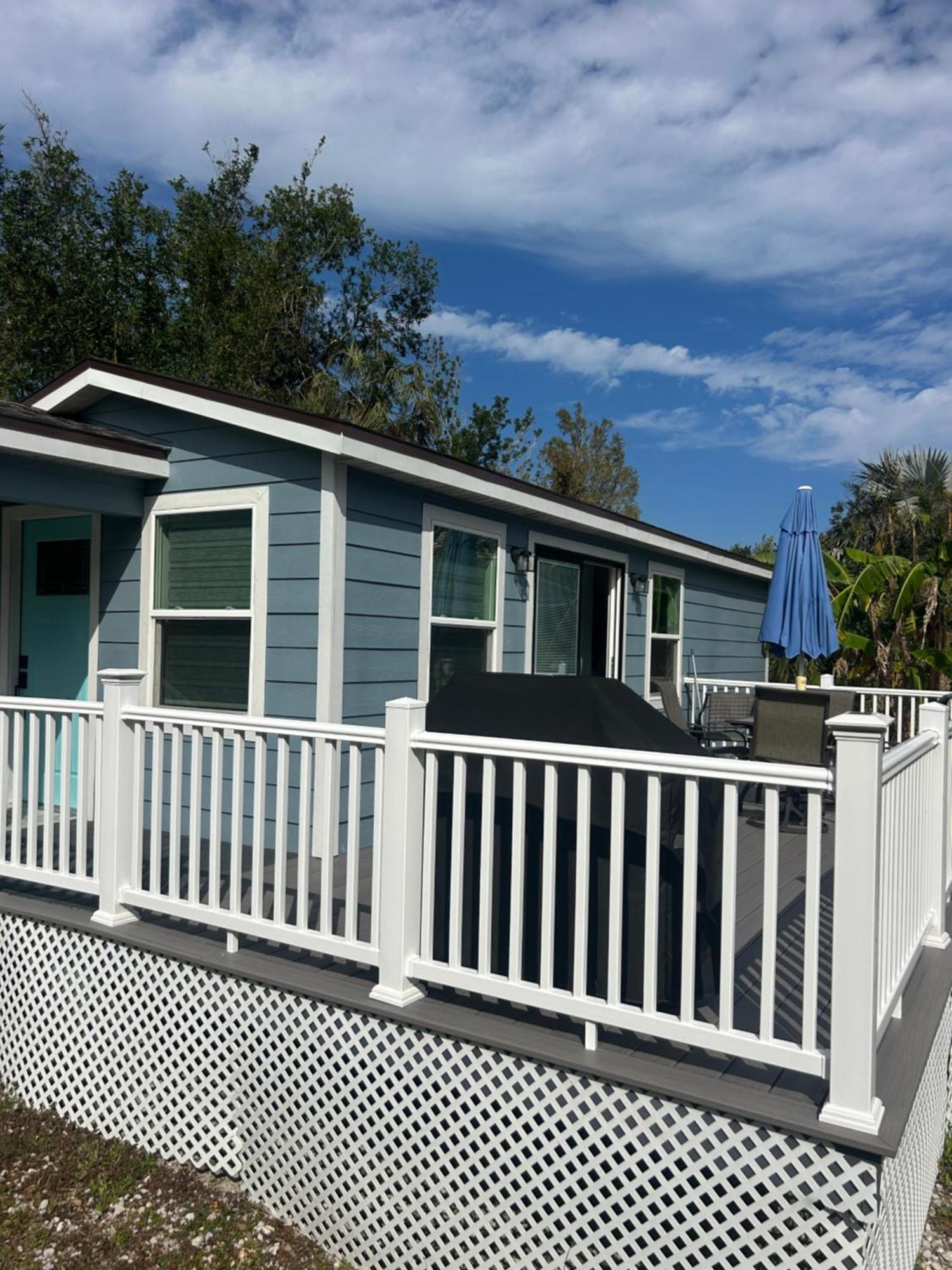 Perfect Getaway-Lovely Cottage House- Near Beaches Nokomis Extérieur photo