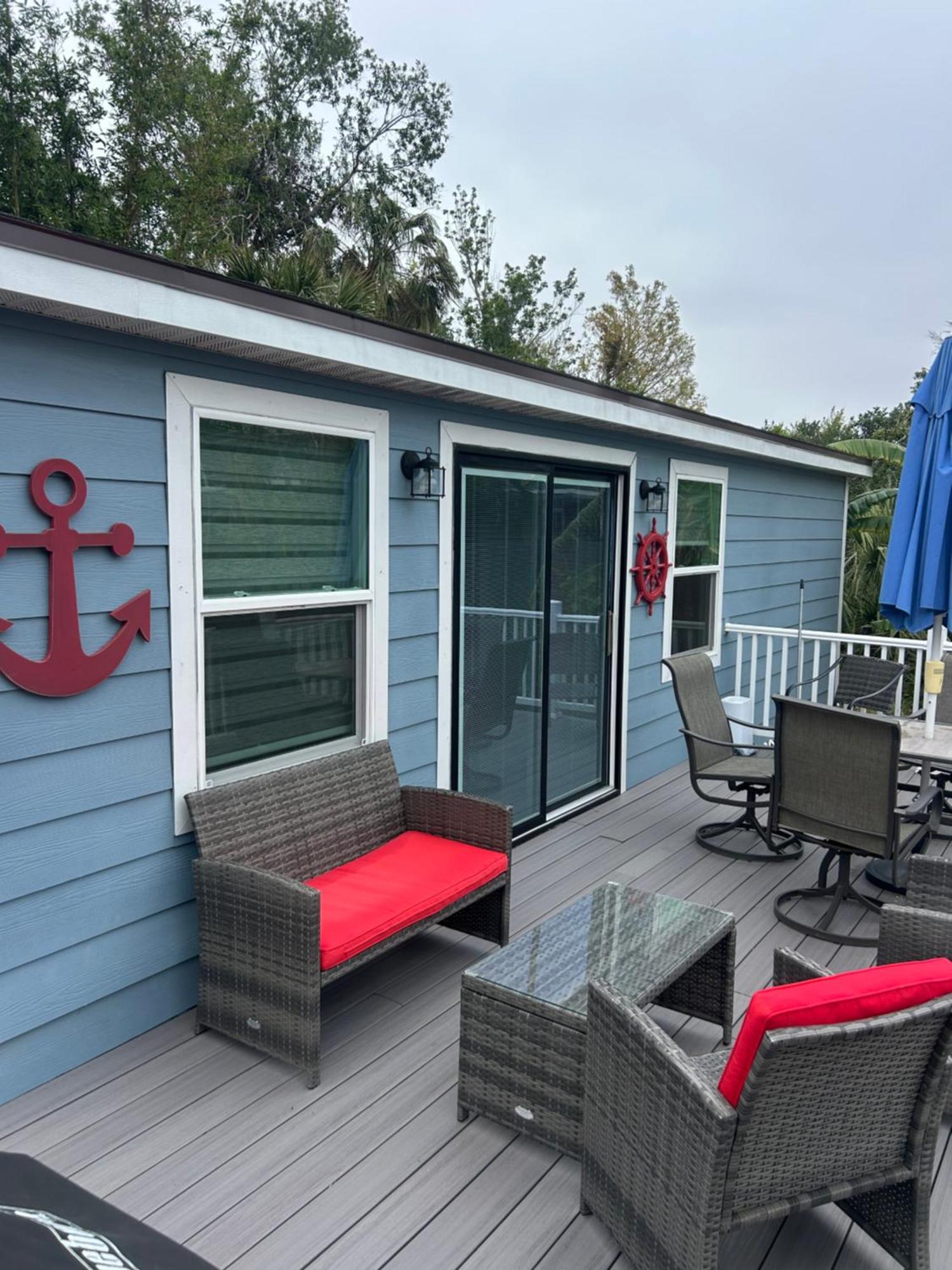 Perfect Getaway-Lovely Cottage House- Near Beaches Nokomis Extérieur photo